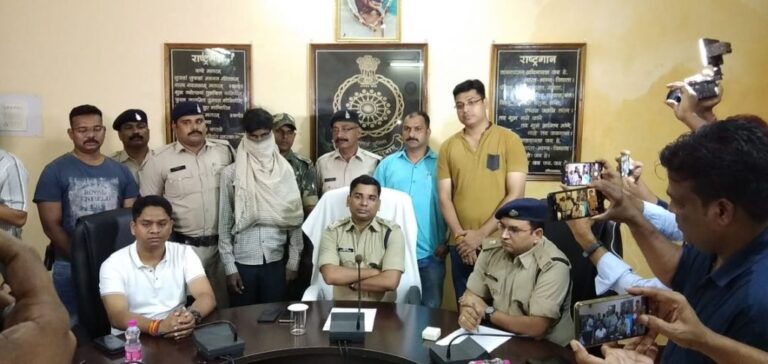 मजदूर ने की ठेकेदार की निर्मम हत्या, शव को काटा आरी से, फिर साइकिल से लगाया ठिकाना,