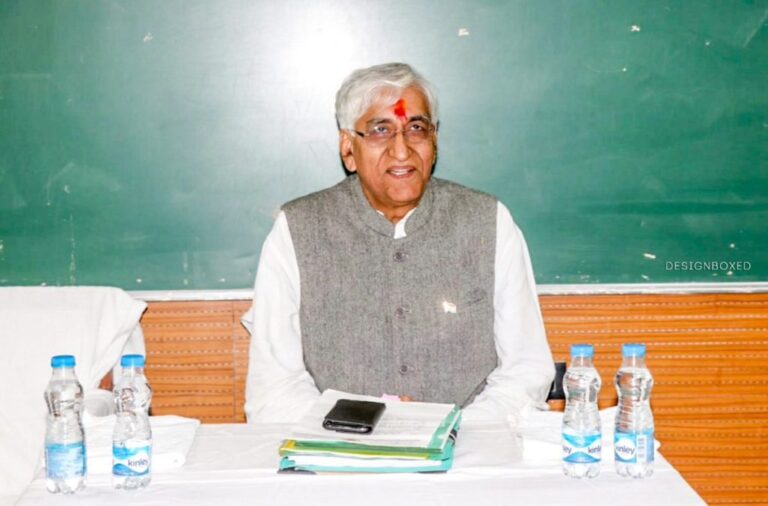 कांग्रेस के कद्दावर नेता टी एस सिंह देव ने दिल्ली के आम आदमी पार्टी के कामों जमकर तारीफ की