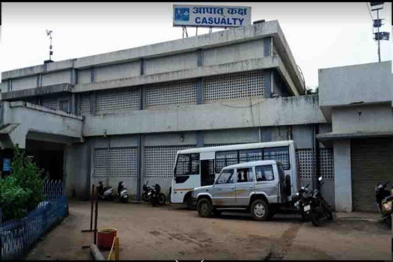 लॉकडाउन में आर्थिक तंगी के चलते दंपति ने उठाया खौफनाक कदम, दोनों की हालत नाजुक