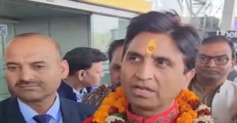 रायपुर में कवि कुमार विश्वास ने केंद्र सरकार से की ये खास मांग