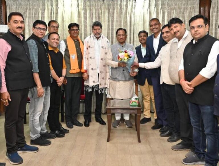 मुख्यमंत्री साय से क्रेडाई और रियल एस्टेट के प्रतिनिधिमंडल ने सौजन्य मुलाकात की