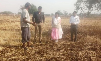 बैंकिंग से खेतों तक: जल संकट में फसल विविधीकरण की नई राह दिखा रहे विवेक धर दीवान