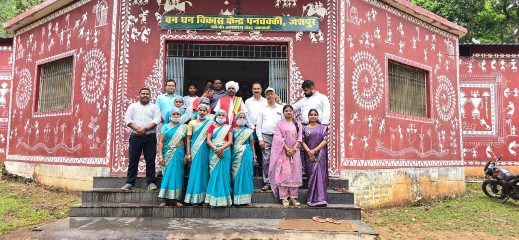वनोपज आधारित आजीविका को मिल रही नई पहचान: रूपसाय सलाम