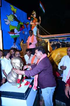 उप मुख्यमंत्री विजय शर्मा ने भारत माता की प्रतिमा एवं भव्य शहीद स्मारक का किया लोकार्पण