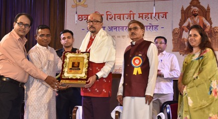शिवाजी महाराज के आदर्श आज भी युवाओं के लिए प्रेरणास्रोत – राज्यपाल डेका