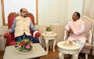 राज्यपाल डेका से कृषि मंत्री नेताम ने की भेंट