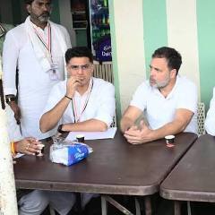 राहुल के लिए 100-100 रु. देकर जुटाई भीड़