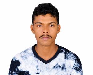 गौतम कुमार को तीन साल से लंबित आरसी बुक दिलाकर मुख्यमंत्री हेल्पलाइन ने दिलाई राहत