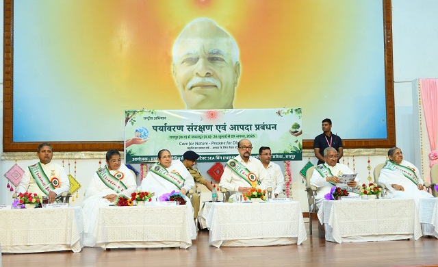 प्रकृति के साथ संतुलन और जल संरक्षण भविष्य की सुरक्षा के लिए आवश्यक- राज्यपाल डेका