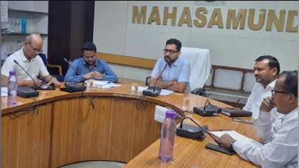 समय-सीमा की बैठक लेकर कलेक्टर ने दिए आवश्यक निर्देश