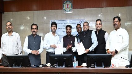 छत्तीसगढ़ में सड़क सुरक्षा की दिशा में बड़ा कदम: सरकार और IIT मद्रास के बीच ऐतिहासिक एमओयू, डेटा-आधारित हाइपरलोकल इंटरवेंशन कार्यक्रम शुरू