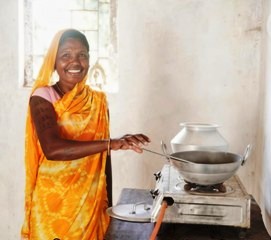 पीएम जनमन आवास योजना :कुमारी बाई की पक्के आवास का सपना हुआ पूरा, मिला सुरक्षित और सम्मानजनक जीवन