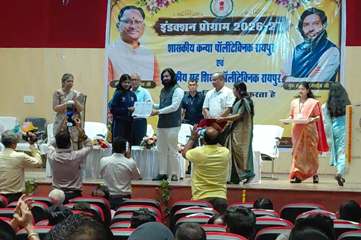 स्टूडेंट इंडक्शन प्रोग्राम में बोले तकनीकी शिक्षा मंत्री पॉलिटेक्निक संस्थानों में शुरू होंगे AI पाठ्यक्रम,कौशल विकास और नवाचार पर जोर