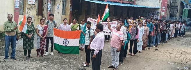 जांजगीर के टीसीएल कॉलेज में गूँजे देशभक्ति के नारे, NSS स्वयंसेवकों ने निकाली भव्य तिरंगा रैली, दिया राष्ट्रीय एकता का संदेश