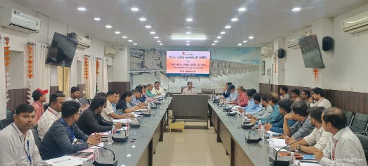 जिले में बैंकिंग योजनाओं के लक्ष्यों की शत-प्रतिशत पूर्ति सुनिश्चित करें : कलेक्टर अबिनाश मिश्रा
