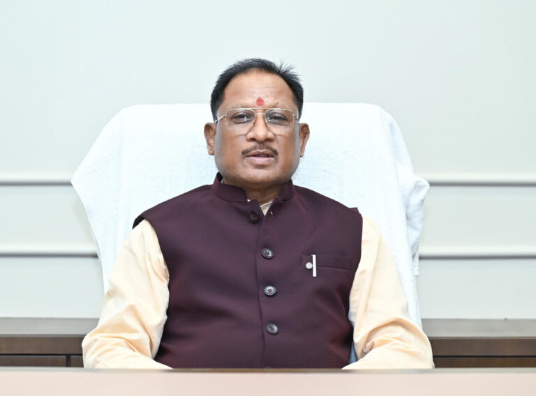 कुलगाम आतंकी हमले में छत्तीसगढ़ के मृत श्रमिकों के परिजनों को राज्य सरकार देगी 20-20 लाख रुपये की सहायता राशि