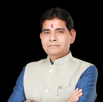 छात्रहित में लिया गया फैसला- मंत्री टंक राम वर्मा