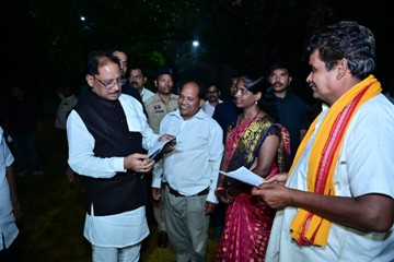 बगिया में मुख्यमंत्री विष्णु देव साय ने सुनी आम लोगों की आवाज, समस्याओं के निराकरण के दिए सख्त निर्देश