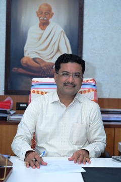 सोनमणि बोरा ने प्रमुख सचिव, नगरीय प्रशासन एवं विकास विभाग का कार्यभार ग्रहण किया
