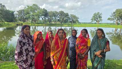 ‘बिहान’ से मिला आर्थिक संबल, मछली पालन से आत्मनिर्भरता की ओर बढ़ रहीं निरा राजवाड़े