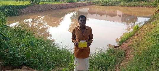माटेगहन में आजीविका डबरी ने बदली किसान की तस्वीर, जल संरक्षण के साथ खेती और मत्स्य पालन से बढ़ी आय