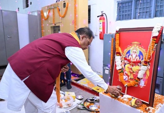 सृजन, कौशल और श्रम के सम्मान का संदेश देती है भगवान विश्वकर्मा की आराधना: मुख्यमंत्री विष्णु देव साय