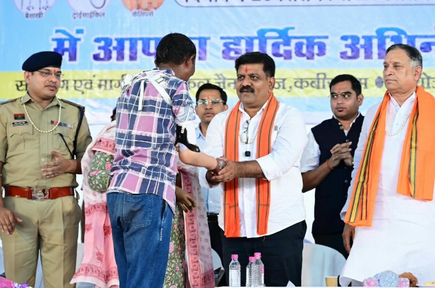 दिव्यांगजनों को आत्मनिर्भर बनाना ही सेवा का उद्देश्य है– उप मुख्यमंत्री विजय शर्मा