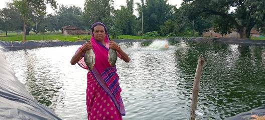 प्रधानमंत्री मत्स्य संपदा योजना से 60 प्रतिशत अनुदान, बायोफ्लॉक तालाब से 5 से 6 क्विंटल उत्पादन और करीब एक लाख रुपये आय