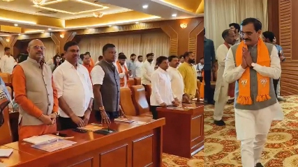 सेवा संकल्प अभियान की रूपरेखा पर मंथन, BJP मुख्यालय में वीडी शर्मा ले रहे बैठक