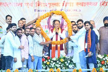 मदकू में विकास की बड़ी सौगात: मुख्यमंत्री साय ने 68.96 करोड़ के 21 विकास कार्यों का किया लोकार्पण-शिलान्यास