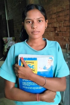 नोनी सशक्तिकरण सहायता योजना बनी बेटियों के सपनों की साथी, पुष्पांजलि और अनीता को मिली ₹20-20 हजार की मदद