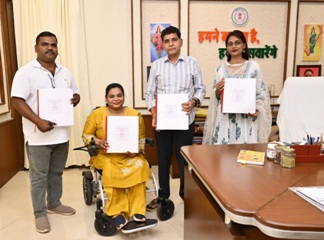 दिव्यांग अधिकार और प्रेरक कहानियां ब्रेल पुस्तक का हुआ विमोचन