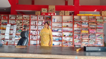 सेवा की कहानी : आगे बढ़ने की चाहत में तीन तीन व्यवसाय संचालित कर रही हैं श्रीमती बिन्दो साहू
