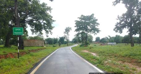 सेवा की कहानी : ’बरसात में कट जाता था गांव, अब पक्की सड़क से आसान हुई राह’