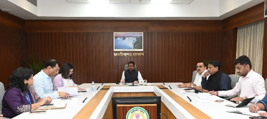 केबिनेट सचिव ने संभावित चक्रवात ‘अर्नब’ से निपटने राज्य के मुख्य सचिवों से की वीडियो कॉन्फ्रेंस