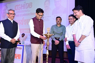 नवा रायपुर में छत्तीसगढ़ गृह निर्माण एवं अधोसंरचना विकास मंडल की राज्य स्तरीय तकनीकी प्रशिक्षण कार्यशाला आयोजित