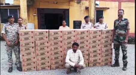 75 पेटी अवैध शराब जब्त: दशहरा मेले में बेचने की थी तैयारी, पुलिस की छापेमारी में पकड़ाया एक आरोपी